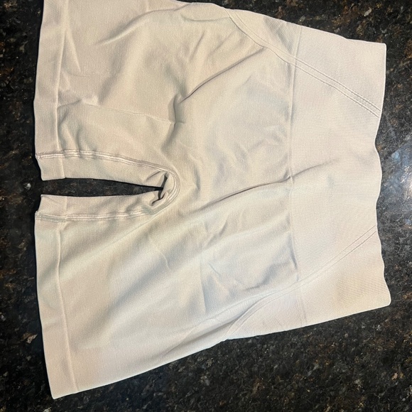 Oner Active Effortless shorts - Picture 1 of 2